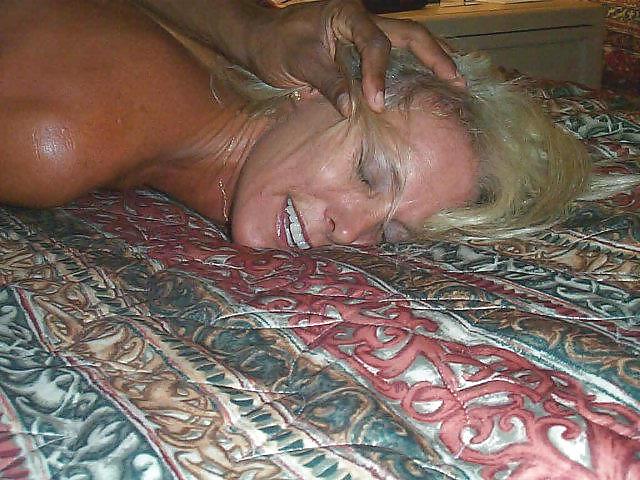 25P Annie loves swinging and fuck black cock