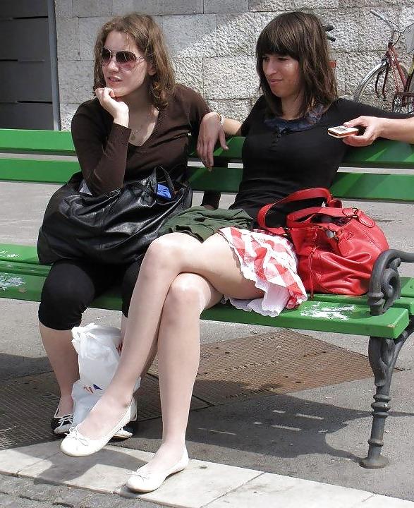 25P Amateur Girls In Ballerines 2