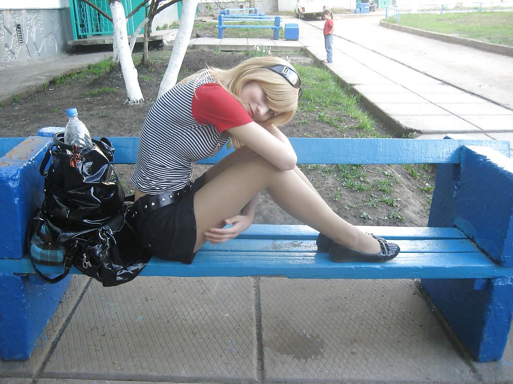 25P Amateur Girls In Ballerines 2