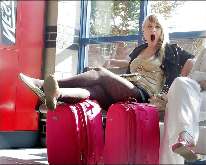 25P Amateur Girls In Ballerines 2