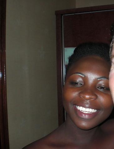 25P Uganda girls