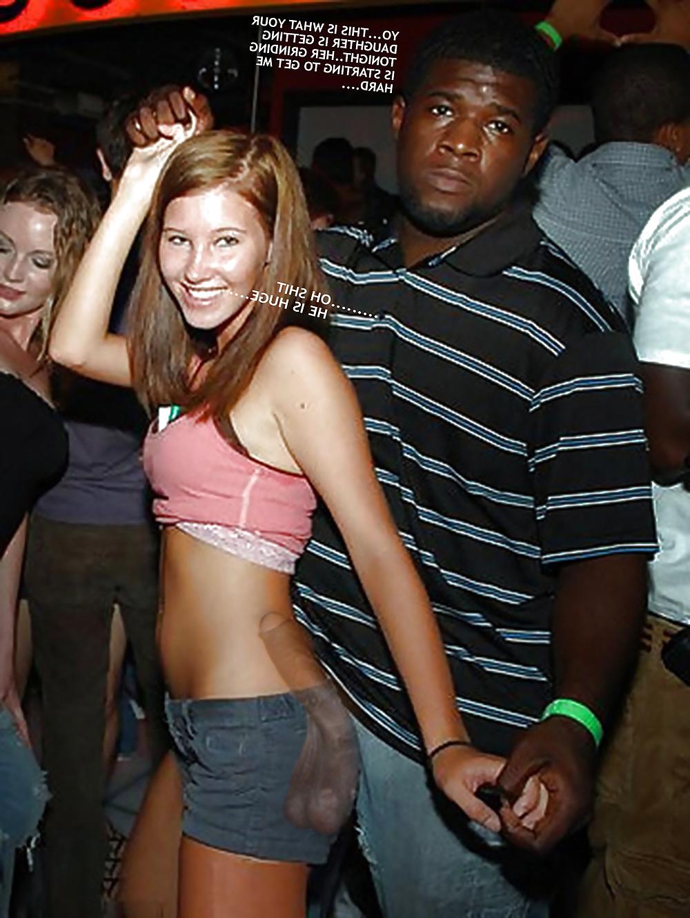 10P White girls desires for big black snakes