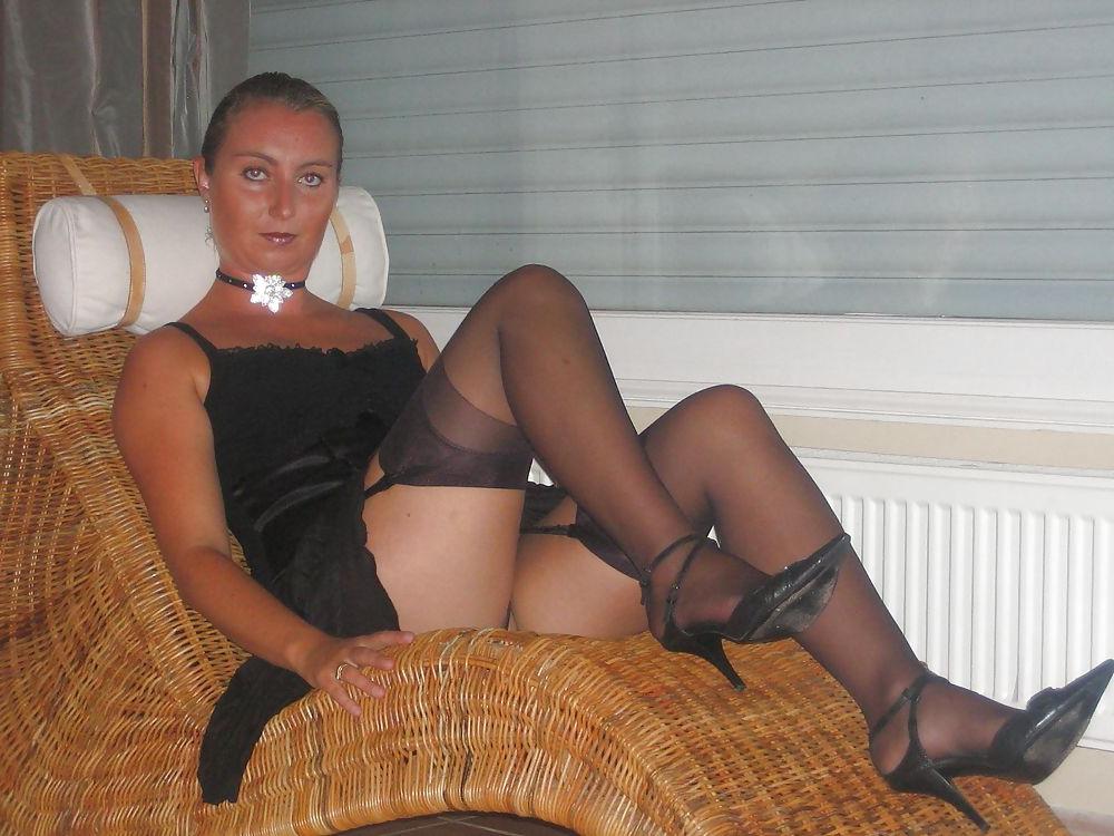 25P Amateur girls in heels 2.