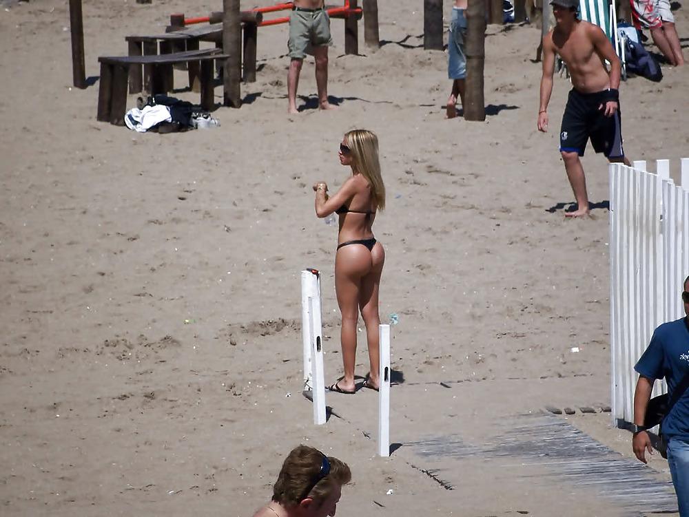 25P White Women That Need Black Dick