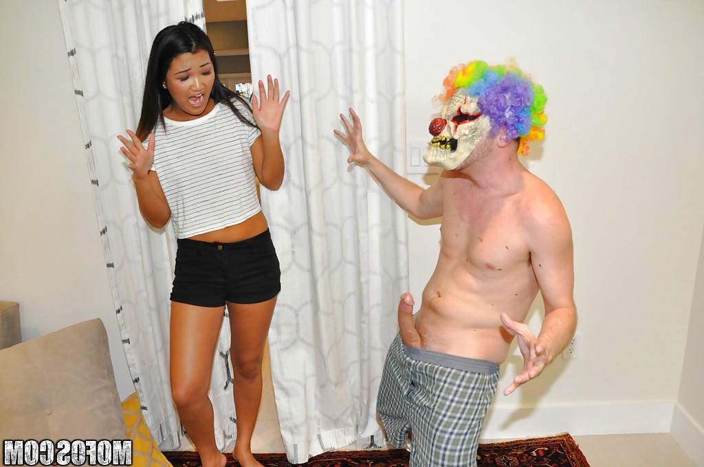 16P Amateur Asian girl Amy Parks getting fucked and jizzed on by man in clown mask
