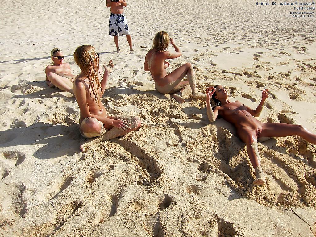 16P Naked amateur teenage babes in sunglasses having some fun on the beach