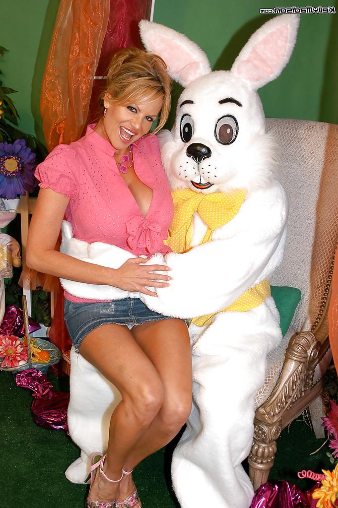16P Clothed amateur Kelly Madison suck hard cock of a rabbit in a skirt