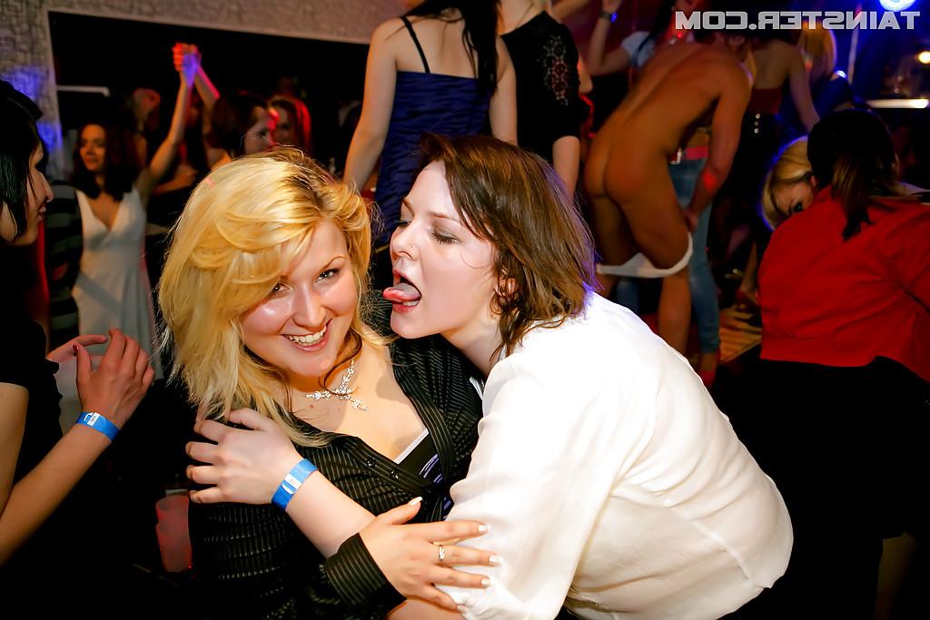 16P Slutty amateur babes getting fucked hardcore by male strippers at the party