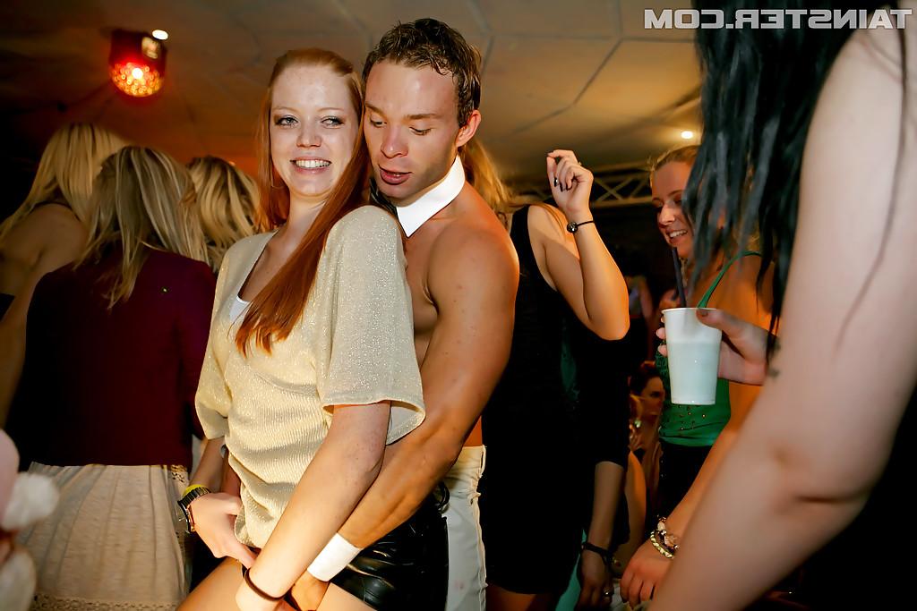 16P Slutty amateur lassies going wild at the drunk hardcore party