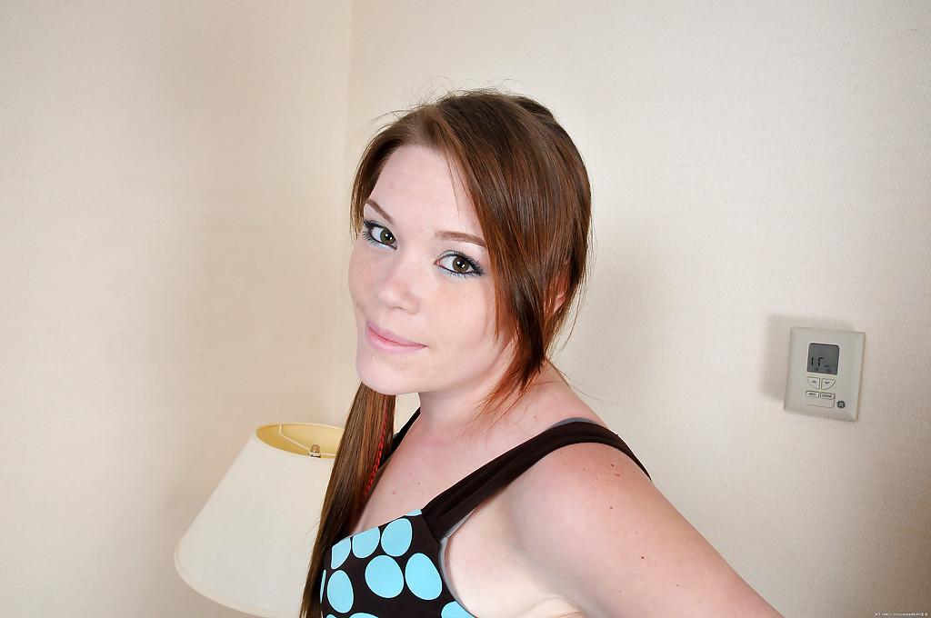 16P Brunette fatty Margot shows off her amateur ass in a sexy skirt