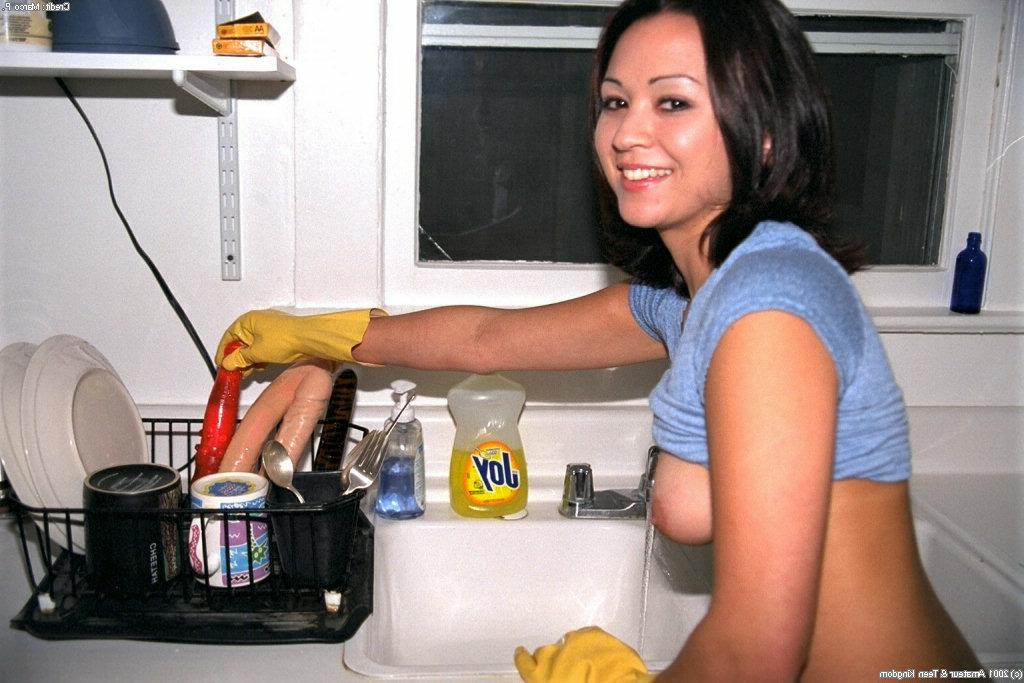 16P Latina amateur Lokelanie petting hairless cunt in kitchen with rubber gloves