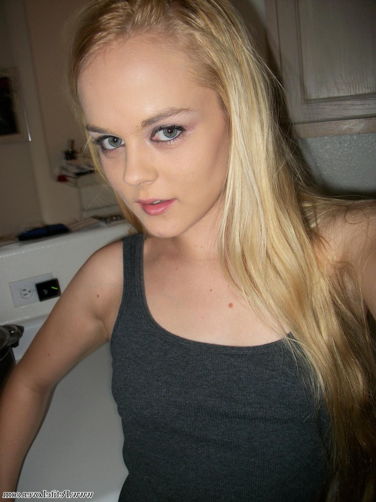 16P Amateur petite blonde Bri Skies gets naked in the kitchen