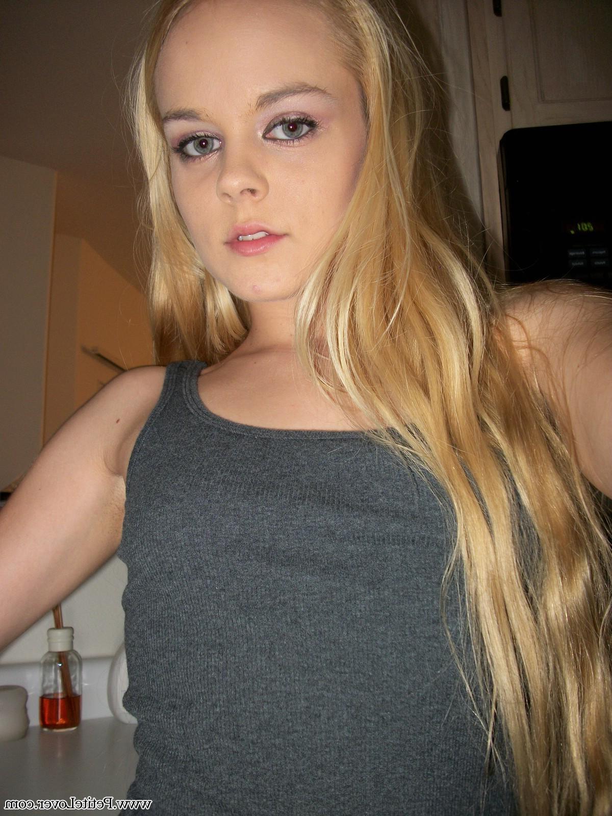 16P Amateur petite blonde Bri Skies gets naked in the kitchen