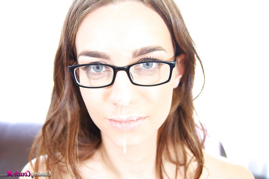 16P Amateur hardcore sex scene in close up features sweet Tali Dova