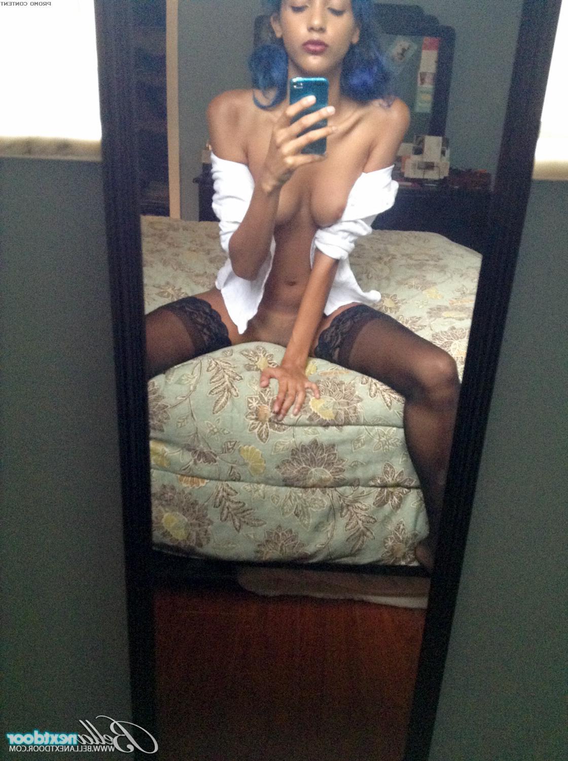 15P Amateur hottie Kat Dilles takes selfies of her pussy in the bathroom