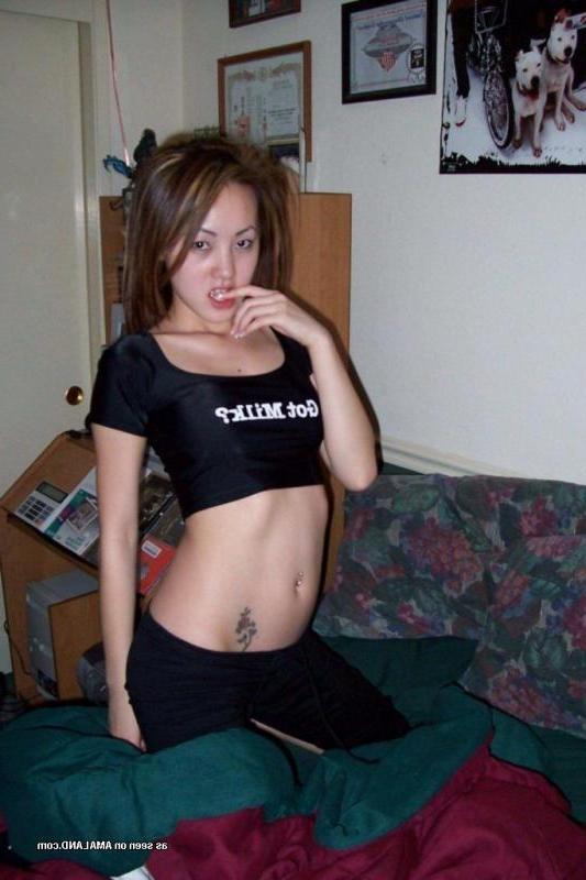 14P Compilation of naughty non-nude asian GFs posing on cam