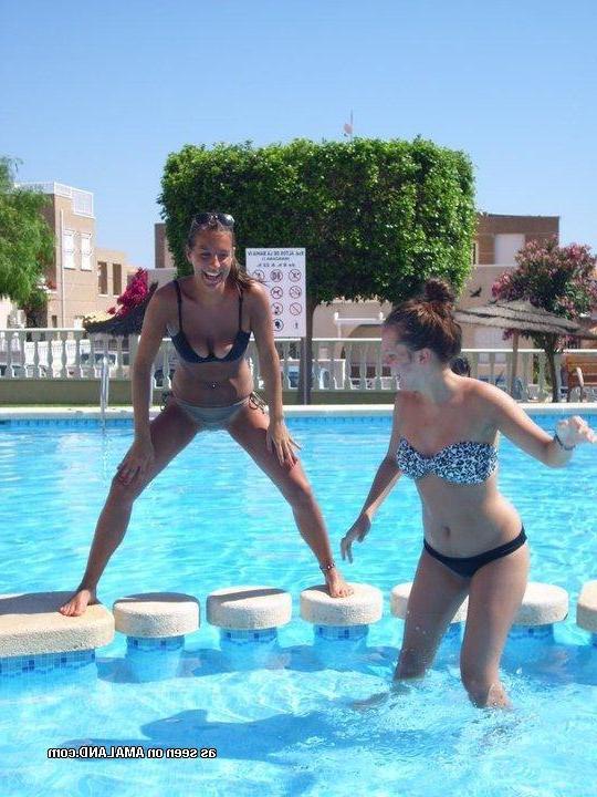 14P Selection of amateur naughty GFs posing in their bikinis