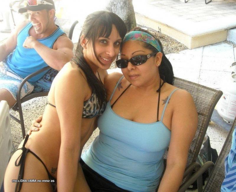 14P Officemates posing in sexy bikinis during vacation