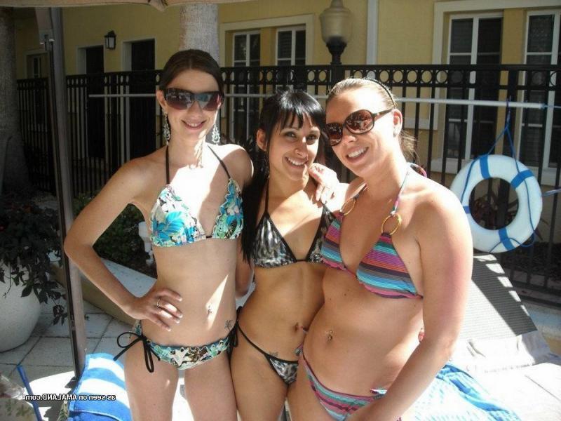 14P Officemates posing in sexy bikinis during vacation