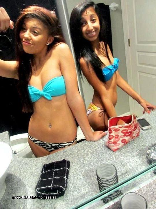 16P Pictures of steamy hot non-nude amateur sexy bikini cuties posing for the cam
