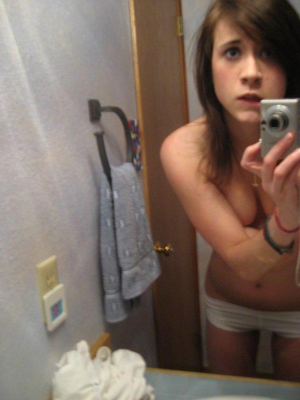 15P Hot college coed takes selfies in the bathroom