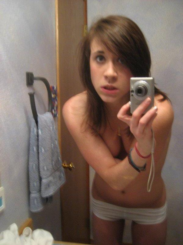 15P Hot college coed takes selfies in the bathroom