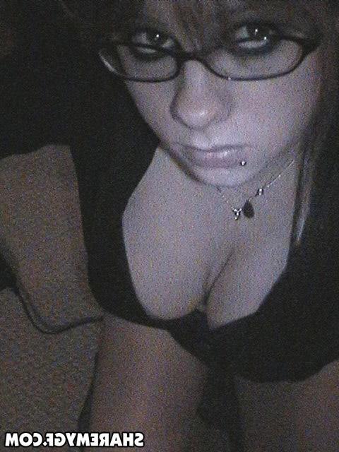 12P Busty girlfriend takes selfshot pictures of her big juicy tits in the mirror