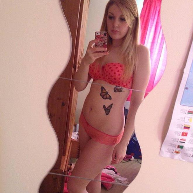 15P Hot college coeds strip and take selfies in the dorm room