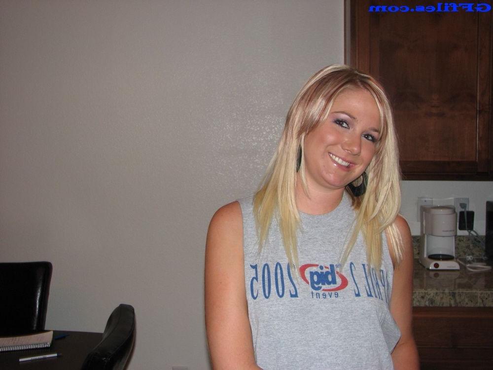16P Amateur homemade girls