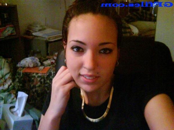 16P Amateur homemade girls