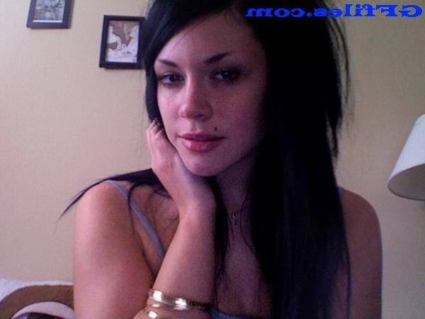 16P Amateur homemade girls