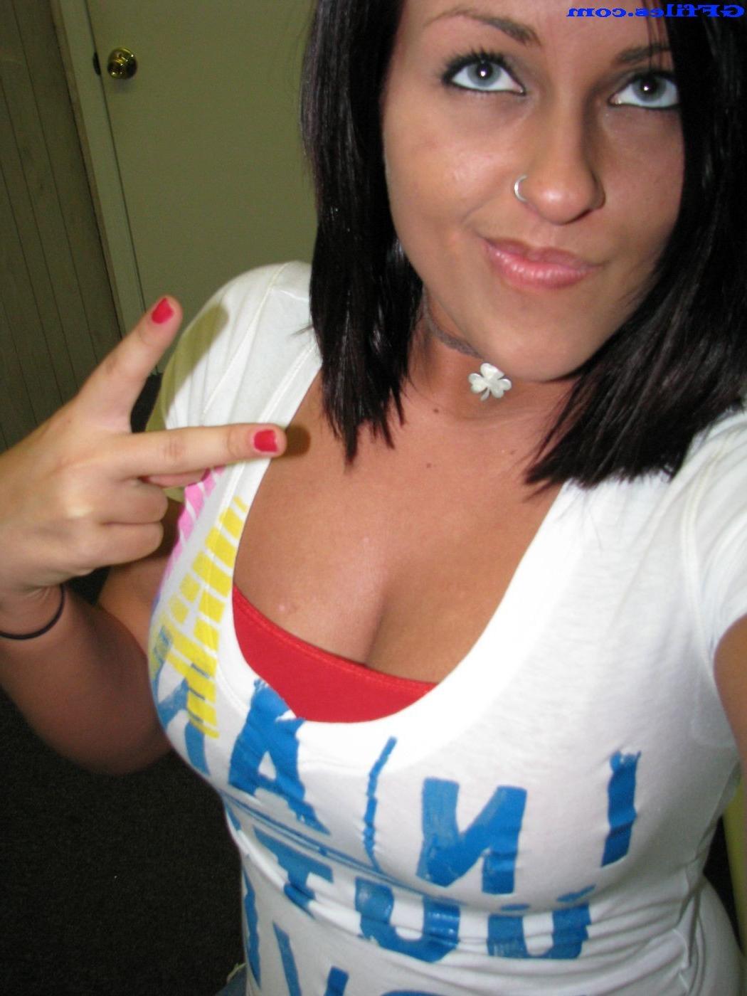 16P Amateur homemade candid teens