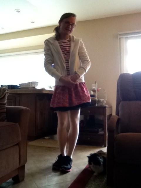 10P Geeky redhead shemale Sadie Hawkins wearing glasses in random amateur shots from
