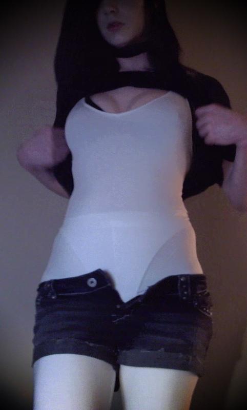 11P Amateur trap Kalindra Chan in bodysuit