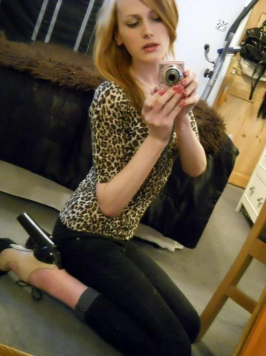 11P Transsexual 20 year old blonde teen Ellery Sweets in homemade mirror selfshots