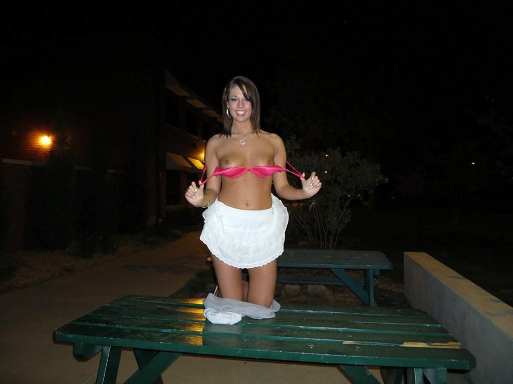 16P Amateur midwest teen nude at school