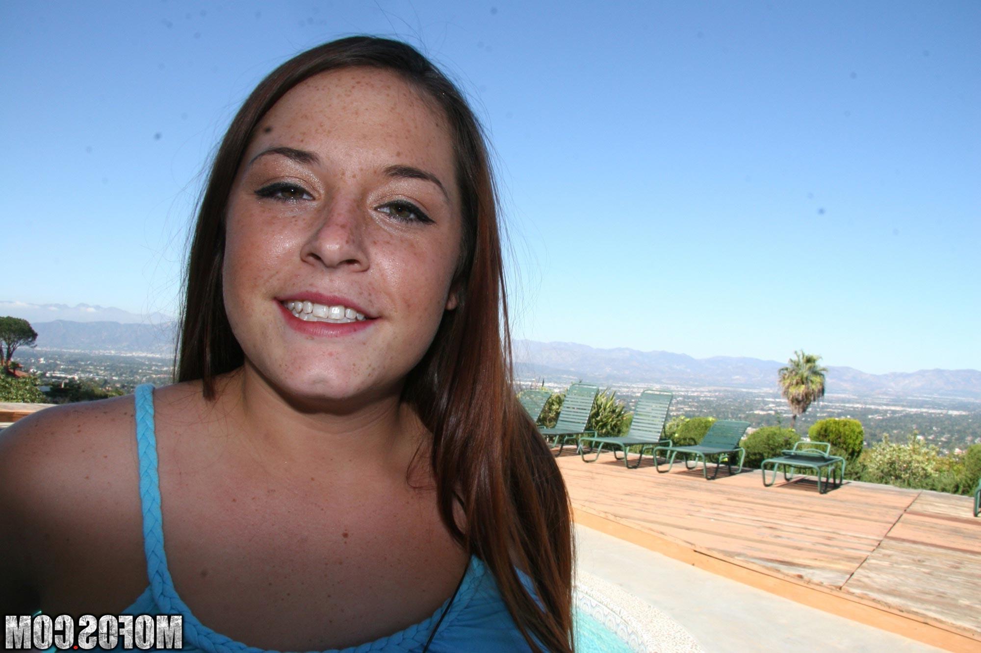 20P Real amateur user submitted girlfriends