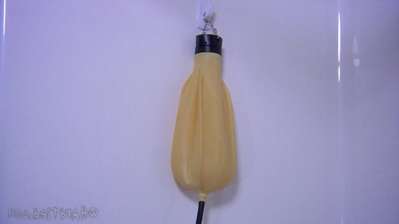 16P Marina amateur is bound in sexy latex oufit her pussy vibrated