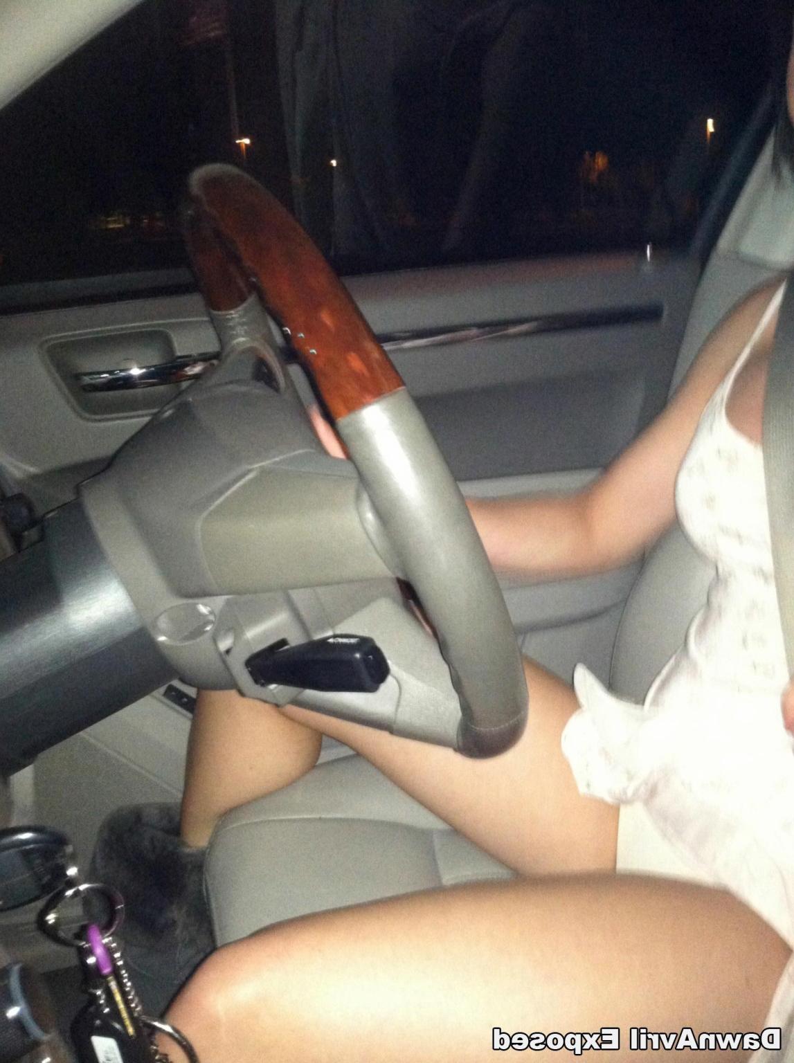 16P Amateur girlfriend Dawn exposed in homemade shots