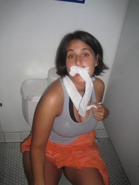 12P Real amateur Girls Covered In Load of Jizz