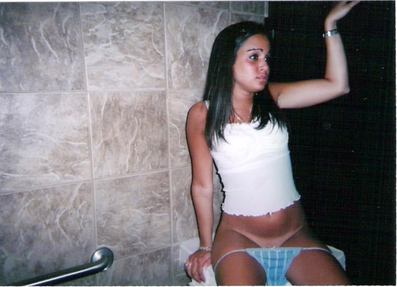 12P Real amateur Girls Covered In Load of Jizz