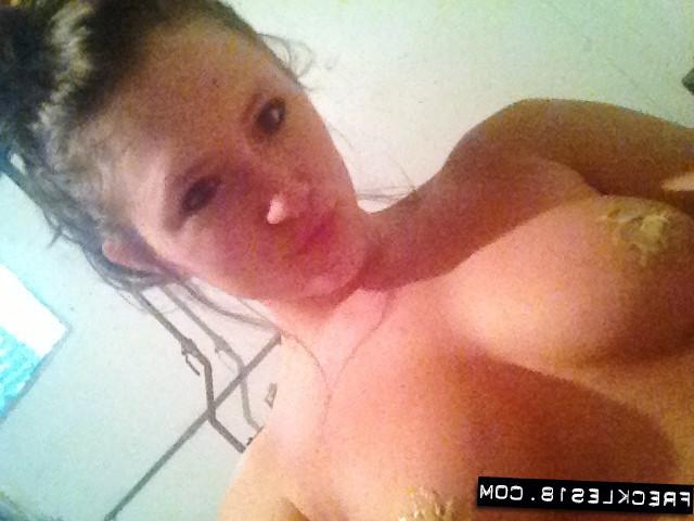 11P Homemade amateur freckled bi-sexual teen tanning