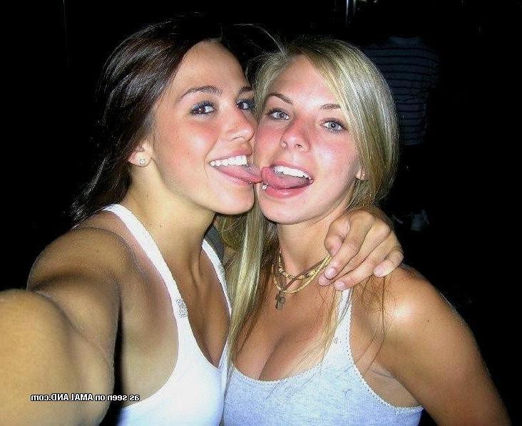 10P Sleazy hot amateur lesbians in wild kinky kissing spree