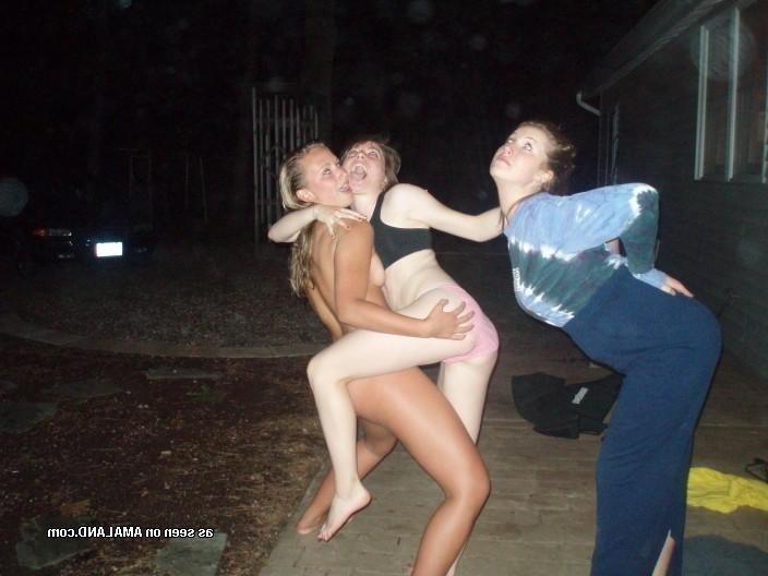 14P Wild amateur hot lesbian lovers in kinky parties