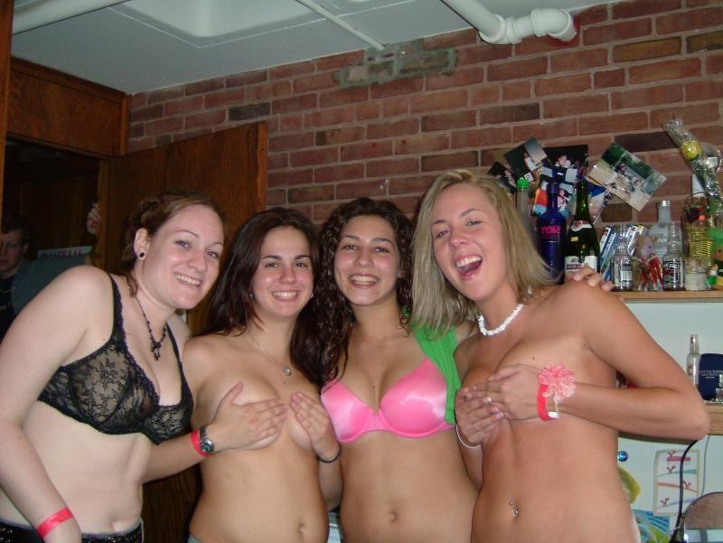 15P Real amateur teen girlfriend homemade snapshots