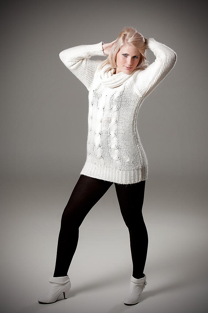 25P Fotoshoot amateur babes in sexy pantyhose