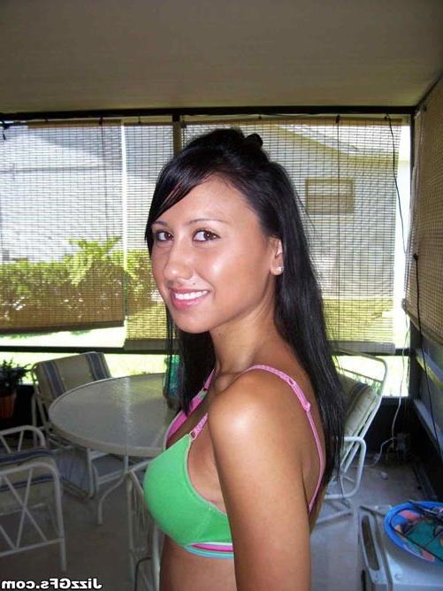 17P Amateur teenie slut posing and sucking cock facial jizz