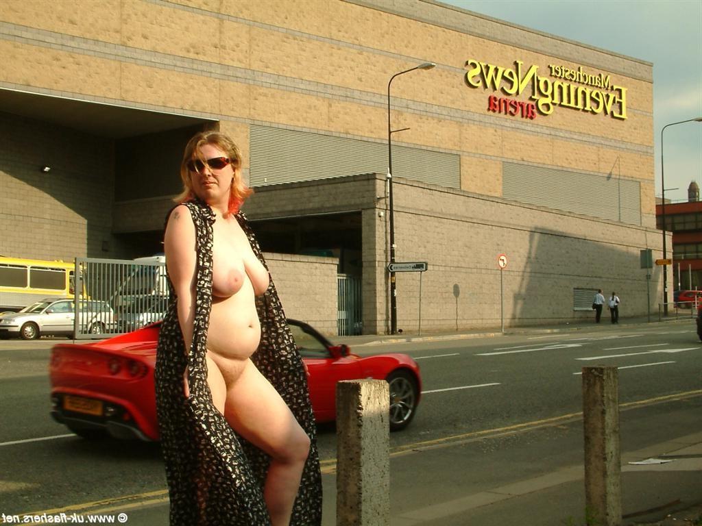 16P Kayte nude in public and uk amateur bbw flashing tits and pussy downtown with re