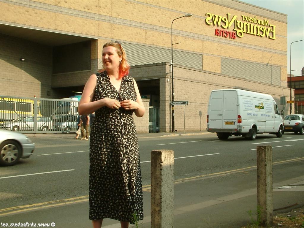 16P Kayte nude in public and uk amateur bbw flashing tits and pussy downtown with re