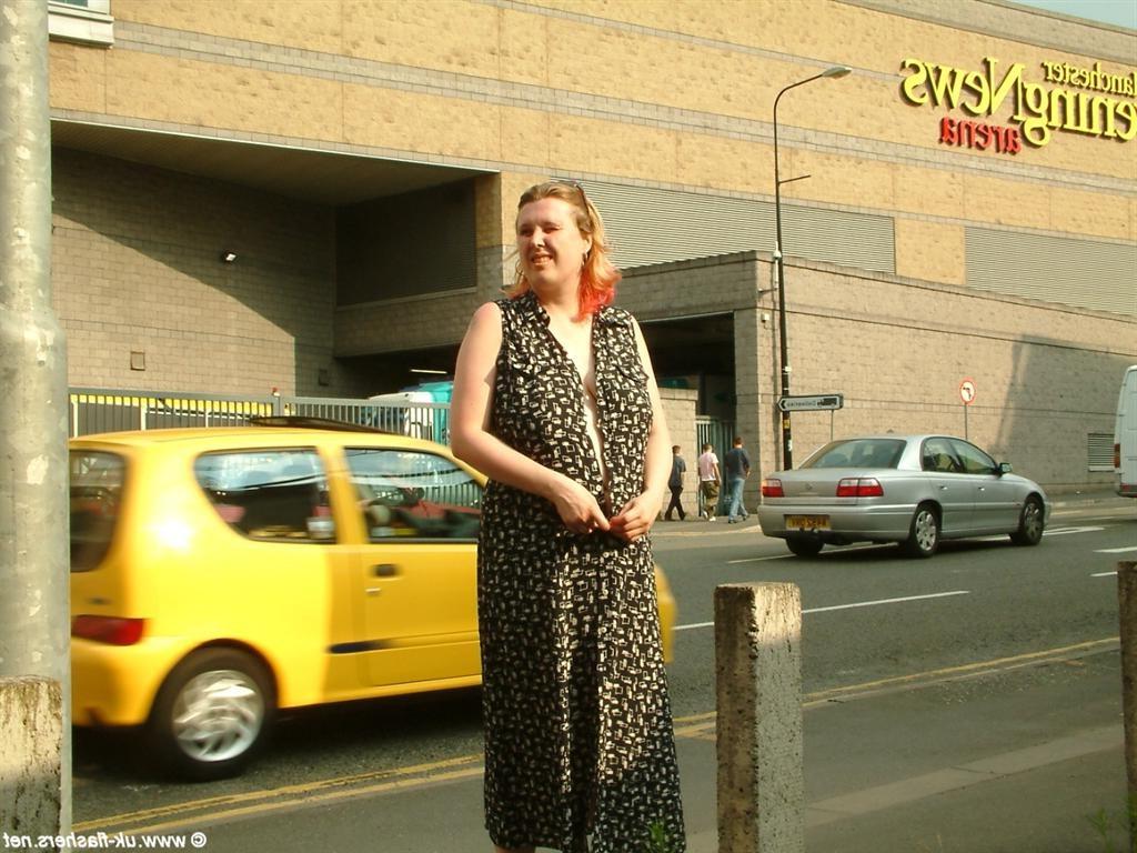 16P Kayte nude in public and uk amateur bbw flashing tits and pussy downtown with re